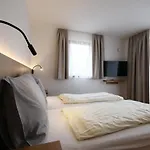 Seehotel&seeapartments Kärntnerhof- Direkt Am See! Hotel 3*