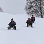 Der Kaerntnerhof Am Weissensee, Seehotel & Seeapartments Direkt Am Szálloda