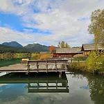 Der Kaerntnerhof Am Weissensee, Seehotel & Seeapartments Direkt Am Hotel 3*