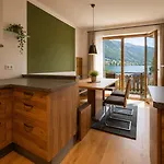 Der Kaerntnerhof Am Weissensee, Seehotel & Seeapartments Direkt Am 3* Weissensee
