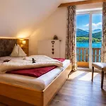 Der Kaerntnerhof Am Weissensee, Seehotel & Seeapartments Direkt Am Weissensee