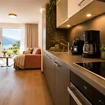 Der Kaerntnerhof Am Weissensee, Seehotel & Seeapartments Direkt Am
