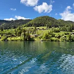 Der Kaerntnerhof Am Weissensee, Seehotel & Seeapartments Direkt Am 3* Weissensee