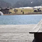 Seehotel&seeapartments Kärntnerhof- Direkt Am See! 3* Weissensee