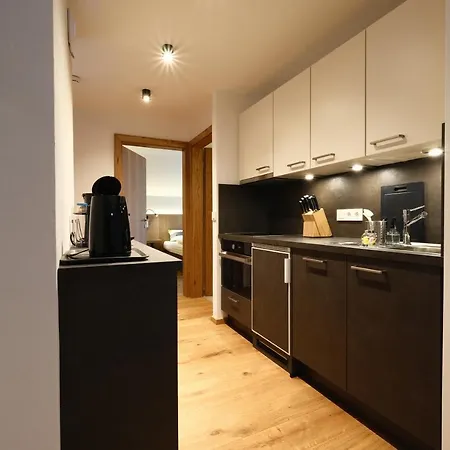 Seehotel & Seeapartments Kaerntnerhof- Direkt Am See! 3* 바이센제