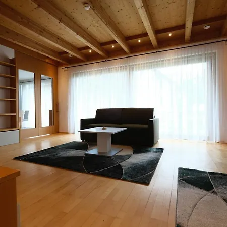 호텔 Seehotel & Seeapartments Kaerntnerhof- Direkt Am See!