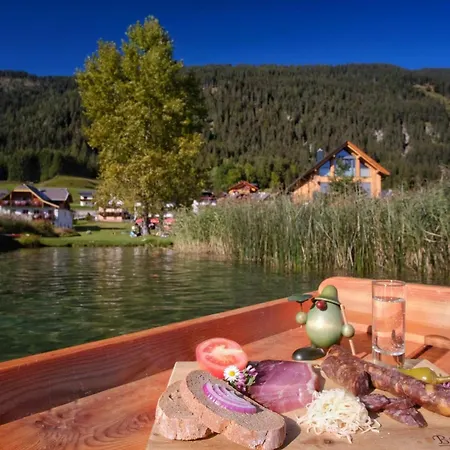 Hotel Seehotel & Seeapartments Kaerntnerhof- Direkt Am See! Weissensee