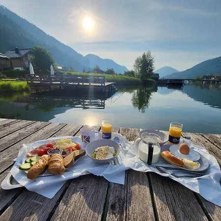 Seehotel & Seeapartments Kaerntnerhof- Direkt Am See! Hotel Weissensee