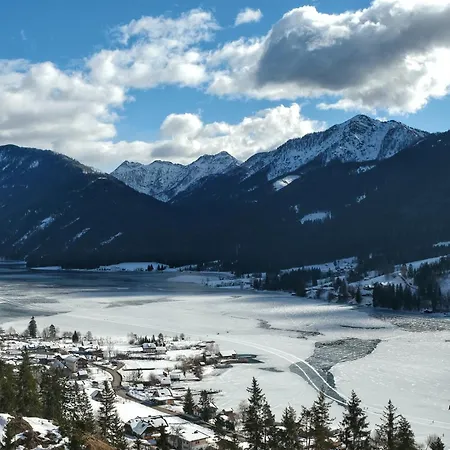 Szálloda Seehotel & Seeapartments Kaerntnerhof- Direkt Am See! 3*