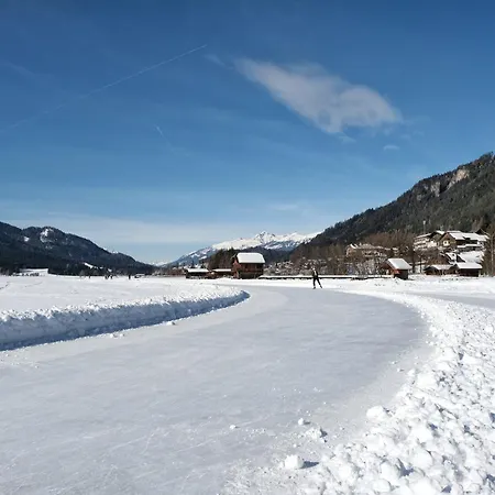 Szálloda Der Kaerntnerhof Am Weissensee, Seehotel & Seeapartments Direkt Am 3*