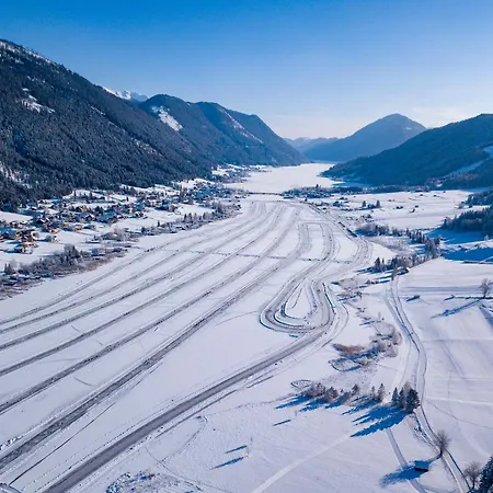 Szálloda Der Kaerntnerhof Am Weissensee, Seehotel & Seeapartments Direkt Am 3*