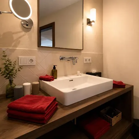 Hotel Der Kaerntnerhof Am Weissensee, Seehotel & Seeapartments Direkt Am 3*