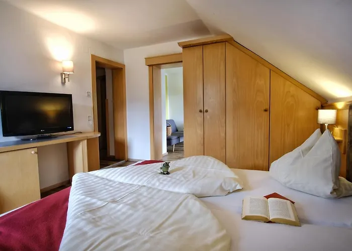 Der Kaerntnerhof Am Weissensee, Seehotel & Seeapartments Direkt Am Hotel 3*