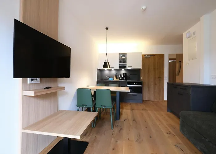 Der Kaerntnerhof Am Weissensee, Seehotel & Seeapartments Direkt Am Hotel 3*