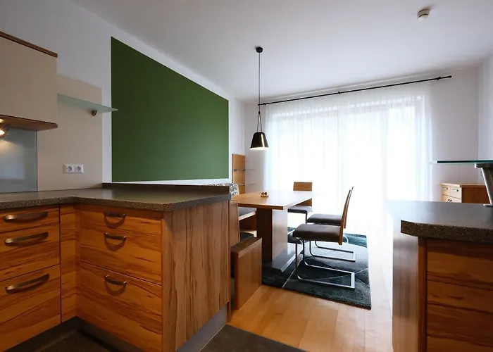 Der Kaerntnerhof Am Weissensee, Seehotel & Seeapartments Direkt Am Hotel