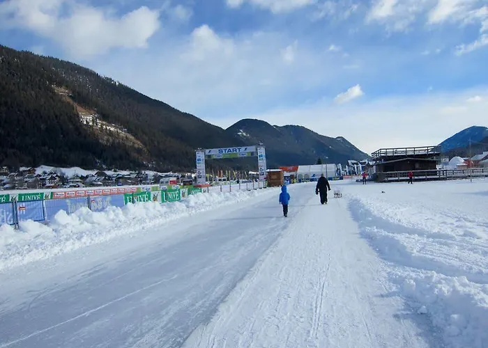 Hotel Der Kaerntnerhof Am Weissensee, Seehotel & Seeapartments Direkt Am Weissensee