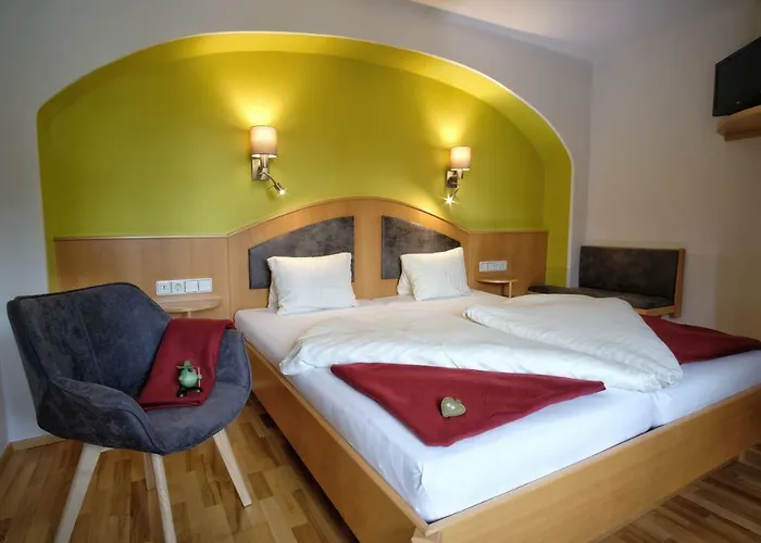 Der Kaerntnerhof Am Weissensee, Seehotel & Seeapartments Direkt Am