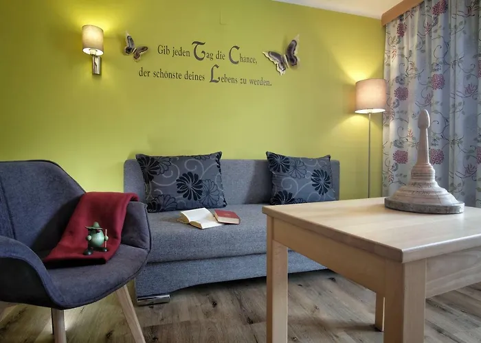 Hotel Der Kaerntnerhof Am Weissensee, Seehotel & Seeapartments Direkt Am